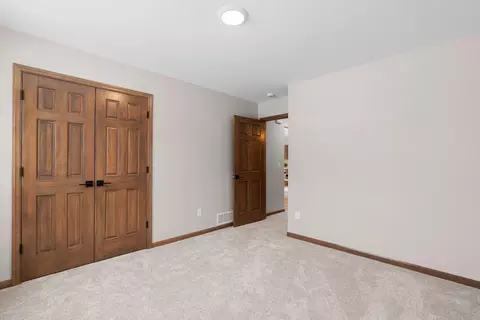 Bedroom - n9292 Constellation Drive, Appleton, WI 54915 photo 5 of 12