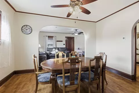 Dining - 1314 N Harriman St, Appleton, WI 54911 photo 2 of 2