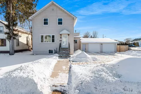 214 Baldwin St, Oconto, WI 54153