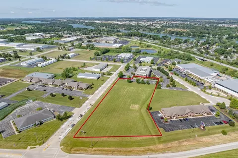 S Broadway Street, De Pere, WI 54115