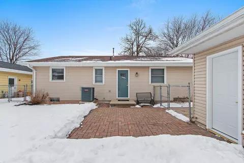 Exterior - 2519 S Eric Dr, Appleton, WI 54915 photo 5 of 15