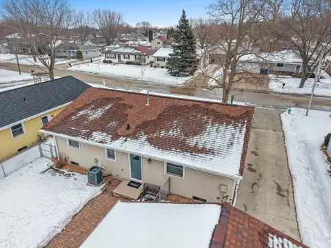 View/Area - 2519 S Eric Dr, Appleton, WI 54915 photo 2 of 9