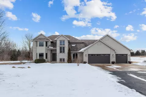 w3165 Center Valley Road, Freedom, WI 54165