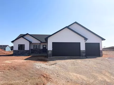 N9232 Homestead Lane, Appleton, WI 54915