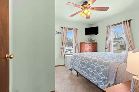 Bedroom - 1815 N Ullman St, Appleton, WI 54911 photo 1 of 7