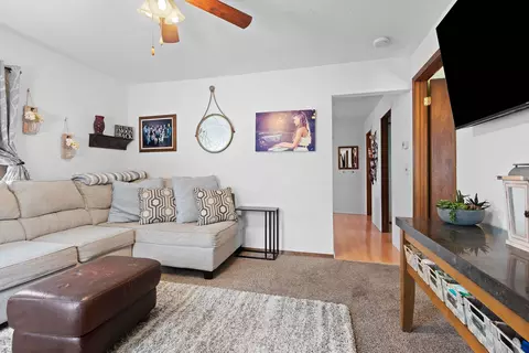 Living - 1815 N Ullman St, Appleton, WI 54911 photo 2 of 5