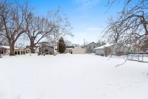 Exterior - 1815 N Ullman St, Appleton, WI 54911 photo 3 of 5