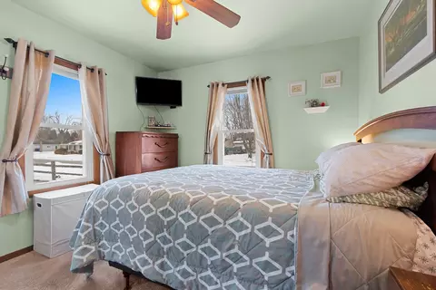 Bedroom - 1815 N Ullman St, Appleton, WI 54911 photo 2 of 7