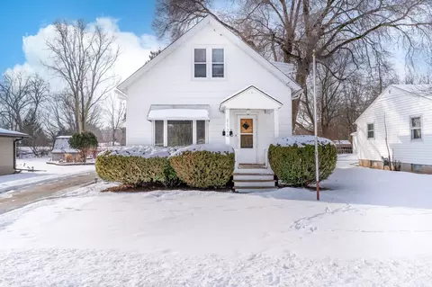 1124 Hastings St, Green Bay, WI 54301