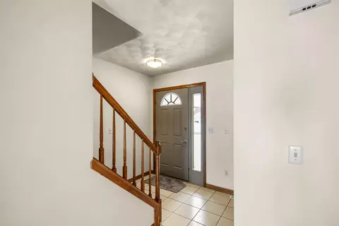Entry Way - w3127 Glenbrooke Court, Appleton, WI 54915 photo 1 of 3