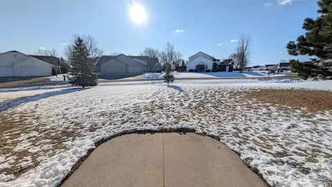 Exterior - w3127 Glenbrooke Court, Appleton, WI 54915 photo 4 of 5