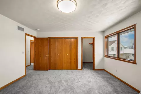 Bedroom - w3127 Glenbrooke Court, Appleton, WI 54915 photo 4 of 7