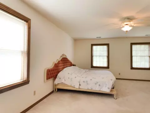 Bedroom - 125 E Wayfarer Ln, Appleton, WI 54913 photo 9 of 9