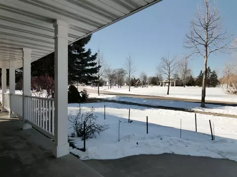 Exterior - 125 E Wayfarer Ln, Appleton, WI 54913 photo 6 of 8