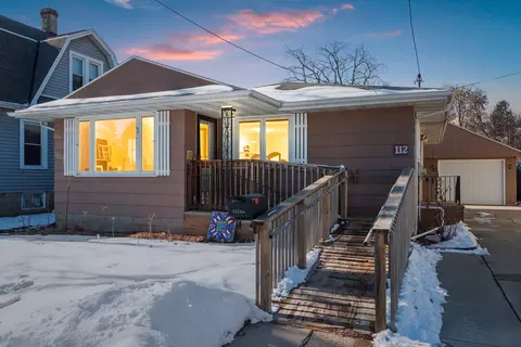 112 Yale St, Green Bay, WI 54303