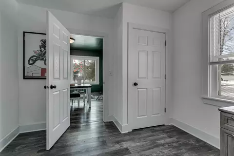 Entry Way - 351 E Scott St, Omro, WI 54963 photo 1 of 4