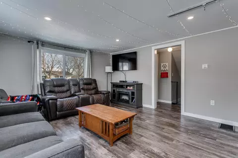 Living - 351 E Scott St, Omro, WI 54963 photo 2 of 4