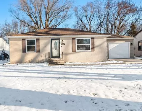 464 Oaklawn Ave, Green Bay, WI 54304