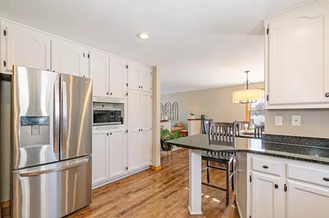 n9639 Crystal Court, Appleton, WI 54915 photo 5