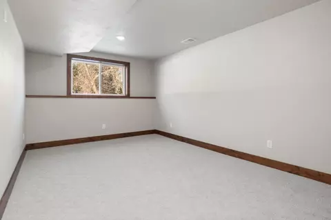 Bedroom - 2765 County Road Ee, Abrams, WI 54101 photo 5 of 8
