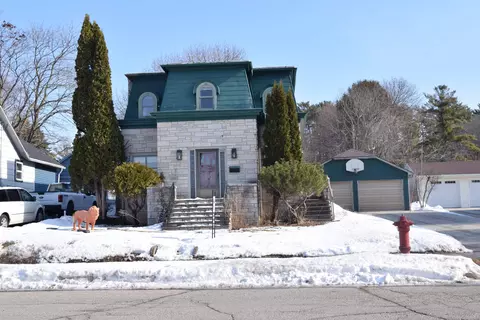 502 N 7th Ave, Sturgeon Bay, WI 54235