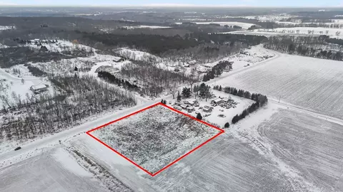 e7434 Doud Road, Manawa, WI 54949