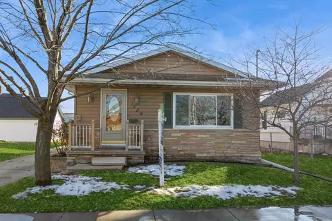 1309 Graham Ave, Oshkosh, WI 54902