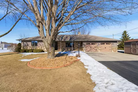 w6534 Manitowoc Road, Menasha, WI 54952