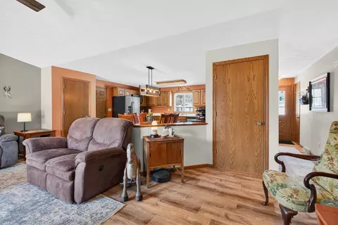 Entry Way - 144 Baldwin Ct, Appleton, WI 54915 photo 1 of 1