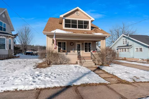 313 S Mill St, Hortonville, WI 54944