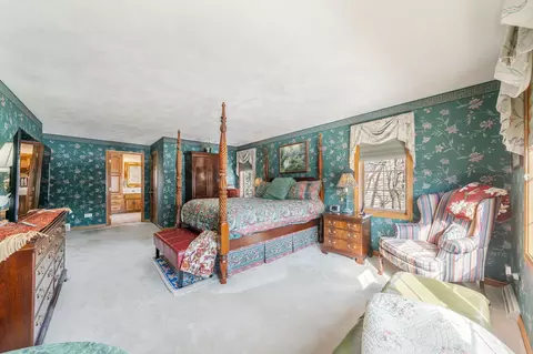 Bedroom - 600 E Woodcrest Dr, Appleton, WI 54915 photo 1 of 9