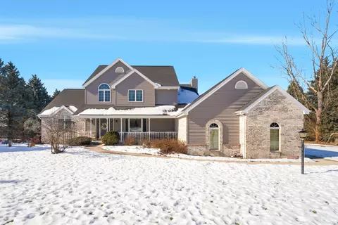 n5122 Summit Drive, Fond Du Lac, WI 54937