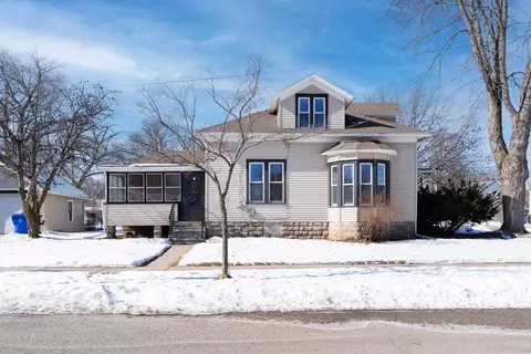 1003 W Spencer St, Appleton, WI 54914