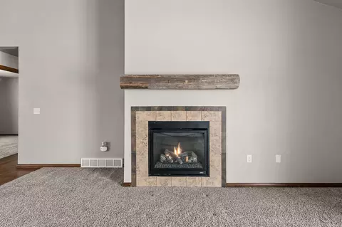 Living - 5120 N Gala Ct, Appleton, WI 54913 photo 4 of 6