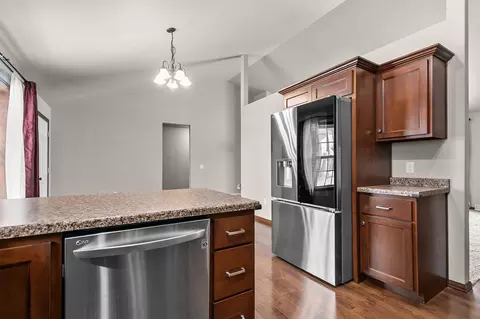 Kitchen - 5120 N Gala Ct, Appleton, WI 54913 photo 3 of 5