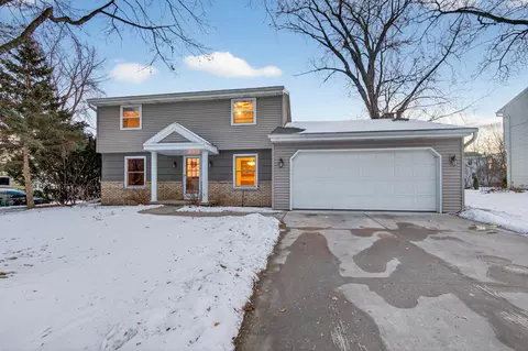 414 Custer Ct, Green Bay, WI 54301