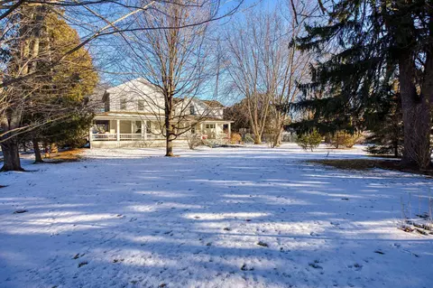 13 N 4th Ave, Winneconne, WI 54986