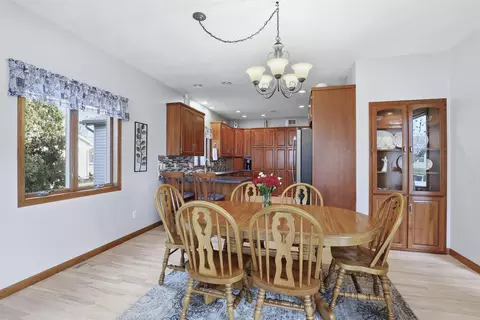 Dining - 4207 N Tigerlily Dr, Appleton, WI 54913 photo 1 of 1