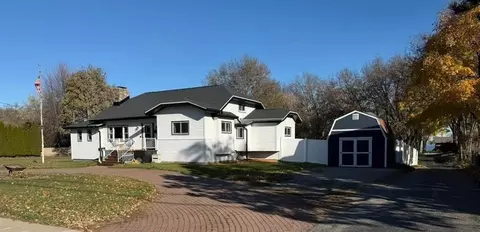 726 S Park Ave, Neenah, WI 54956
