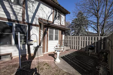 Exterior - 2895 W 4th St #2A, Appleton, WI 54914 photo 5 of 6
