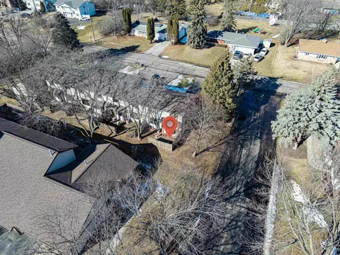 View/Area - 2895 W 4th St #2A, Appleton, WI 54914 photo 3 of 10