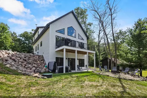 W5070 W Long Lake Road, Waupaca, WI 54981