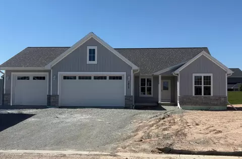 1415 Divinity Dr, De Pere, WI 54115