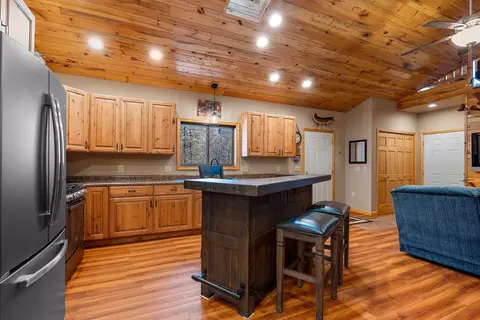 Kitchen - 8046 County Road R, Suring, WI 54174 photo 5 of 6