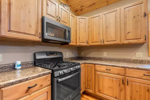 Kitchen - 8046 County Road R, Suring, WI 54174 photo 6 of 6
