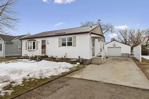 1709 25th Ave, Menominee, MI 49858
