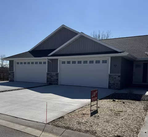 4762 N Marlo Way UNIT 3, Appleton, WI 54913