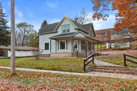 144 E Park St, Montello, WI 53949
