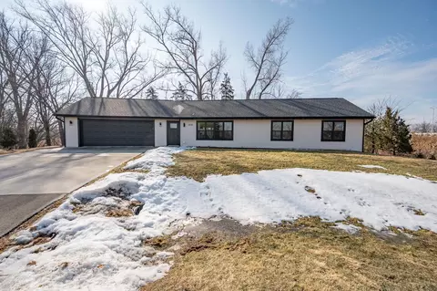2039 Lone Grove Ave, Green Bay, WI 54303