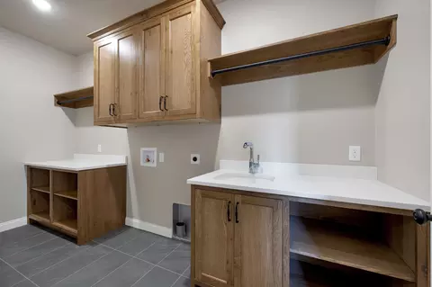 Other - 263 Kerrigan Dr, Wrightstown, WI 54180 photo 5 of 9